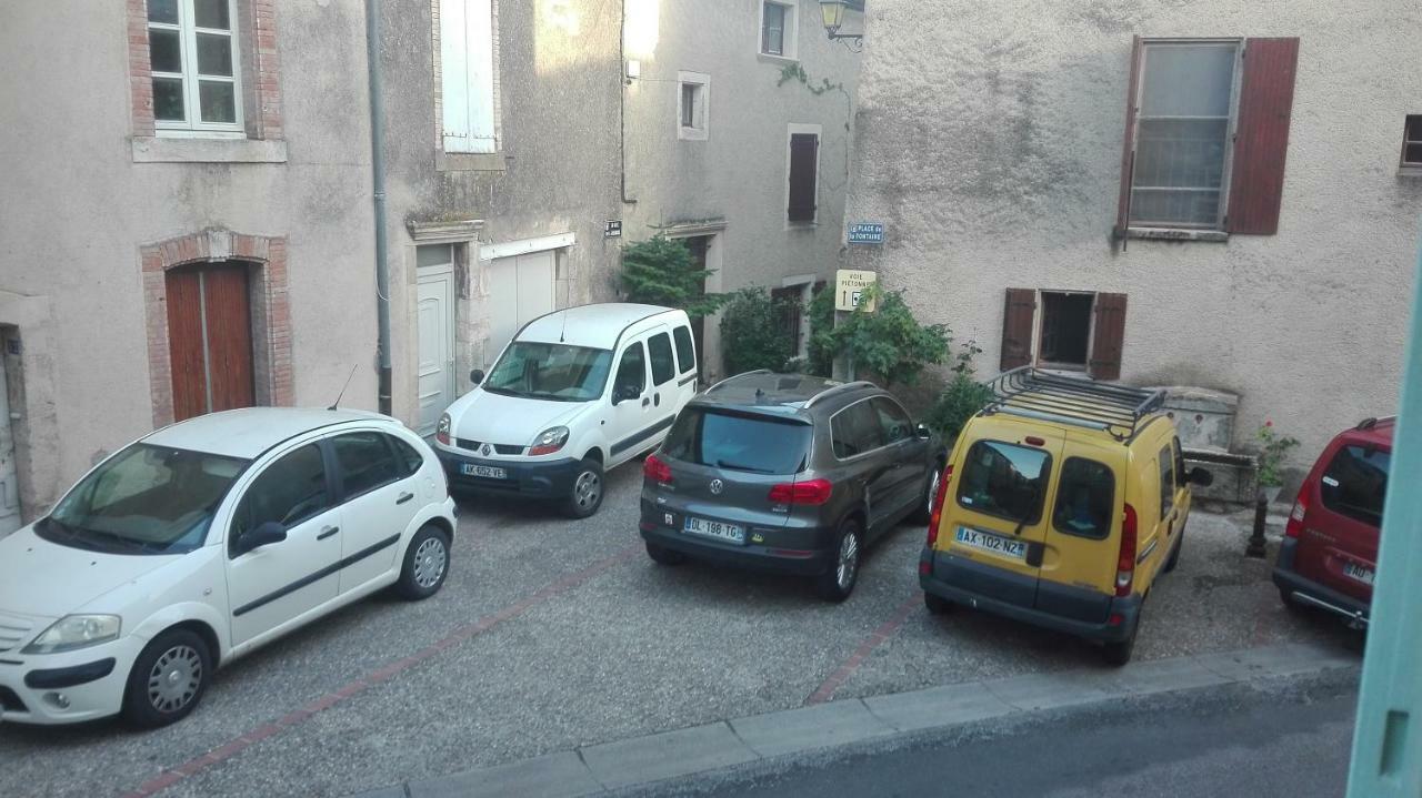 Maison Au Village Du Livre Montolieu Kültér fotó